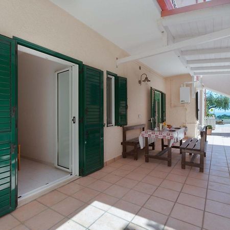 Il Bacio Del Sole By Barbarhouse Apartman Vieste Kültér fotó