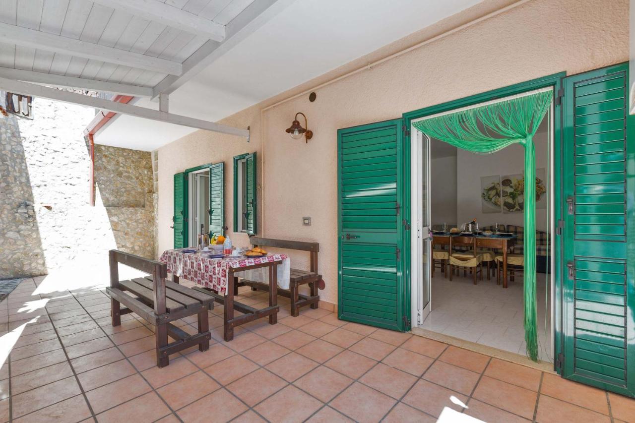 Il Bacio Del Sole By Barbarhouse Apartman Vieste Kültér fotó