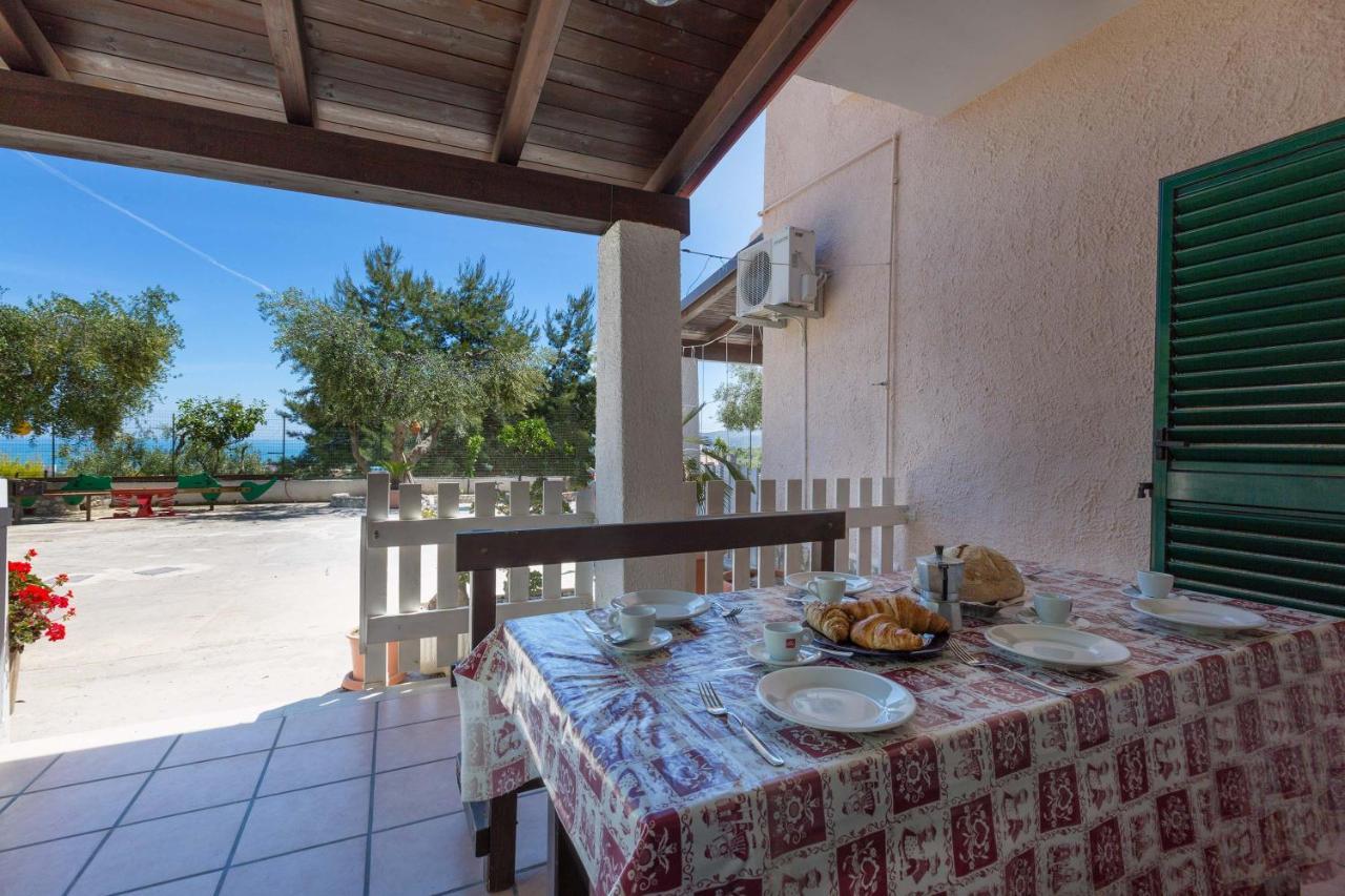 Il Bacio Del Sole By Barbarhouse Apartman Vieste Kültér fotó