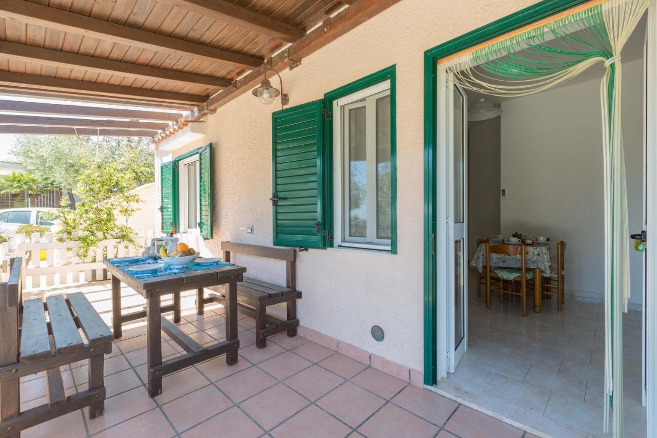 Il Bacio Del Sole By Barbarhouse Apartman Vieste Kültér fotó